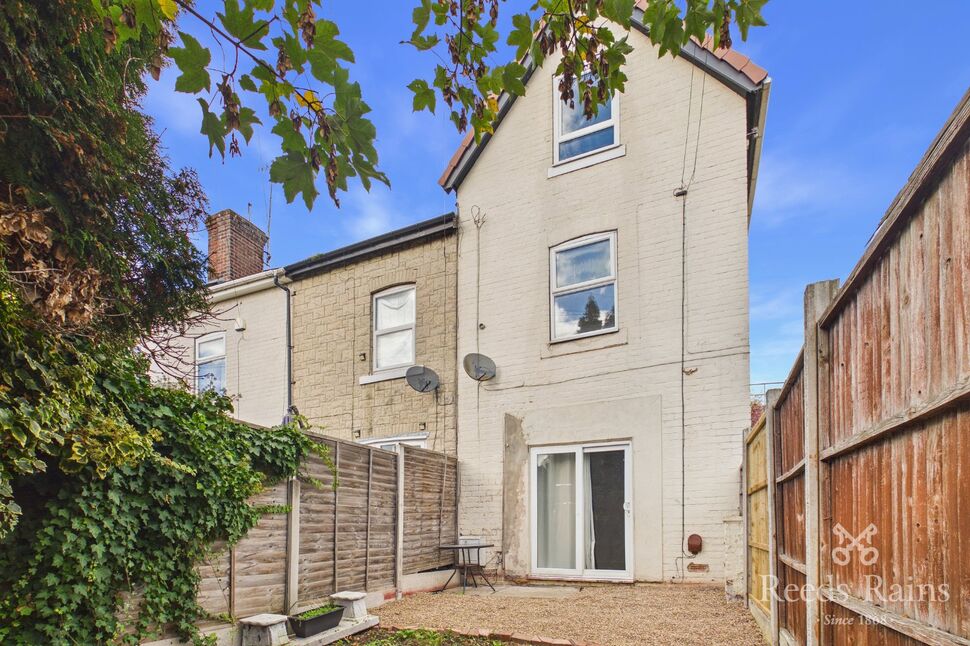 Flat Frederick Street in Rotherham