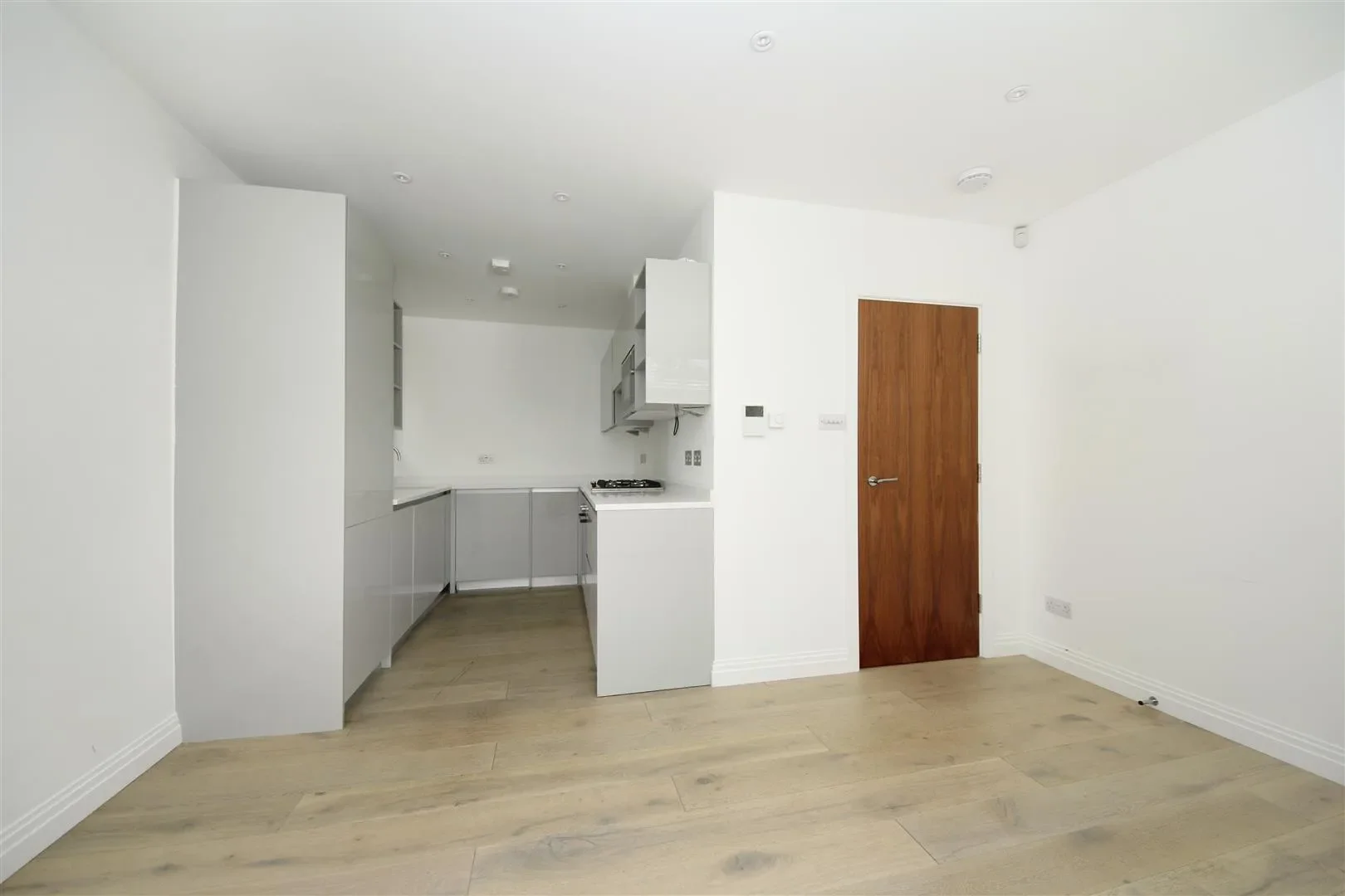 Flat Argyle Road in Greater London