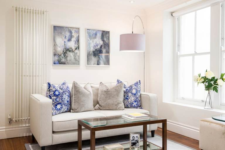 Flat Kensington Gardens Square in City of Westminster
