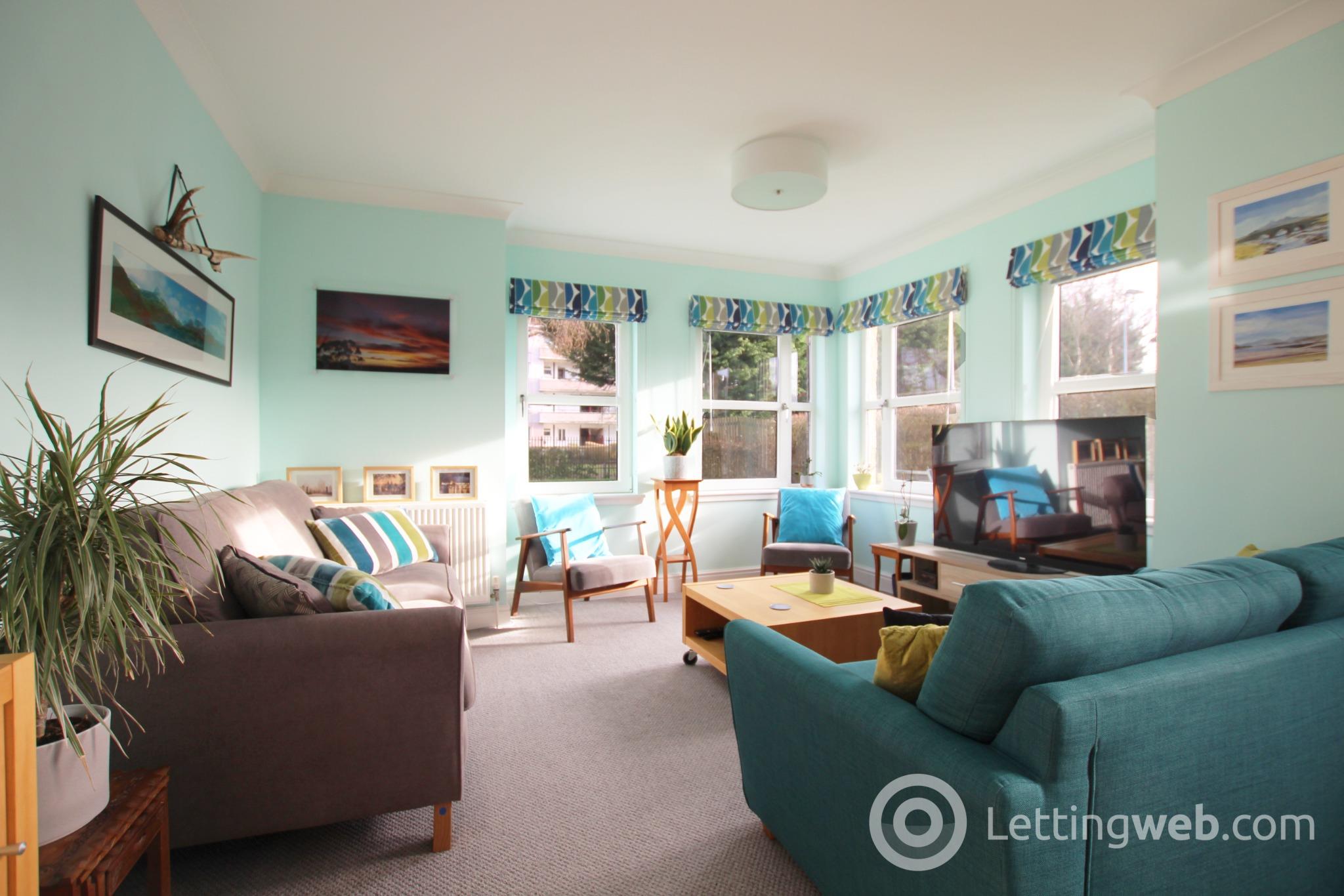 Flat Monreith Road in Glasgow