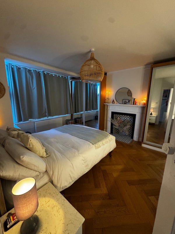 Room Sutherland Grove in Greater London
