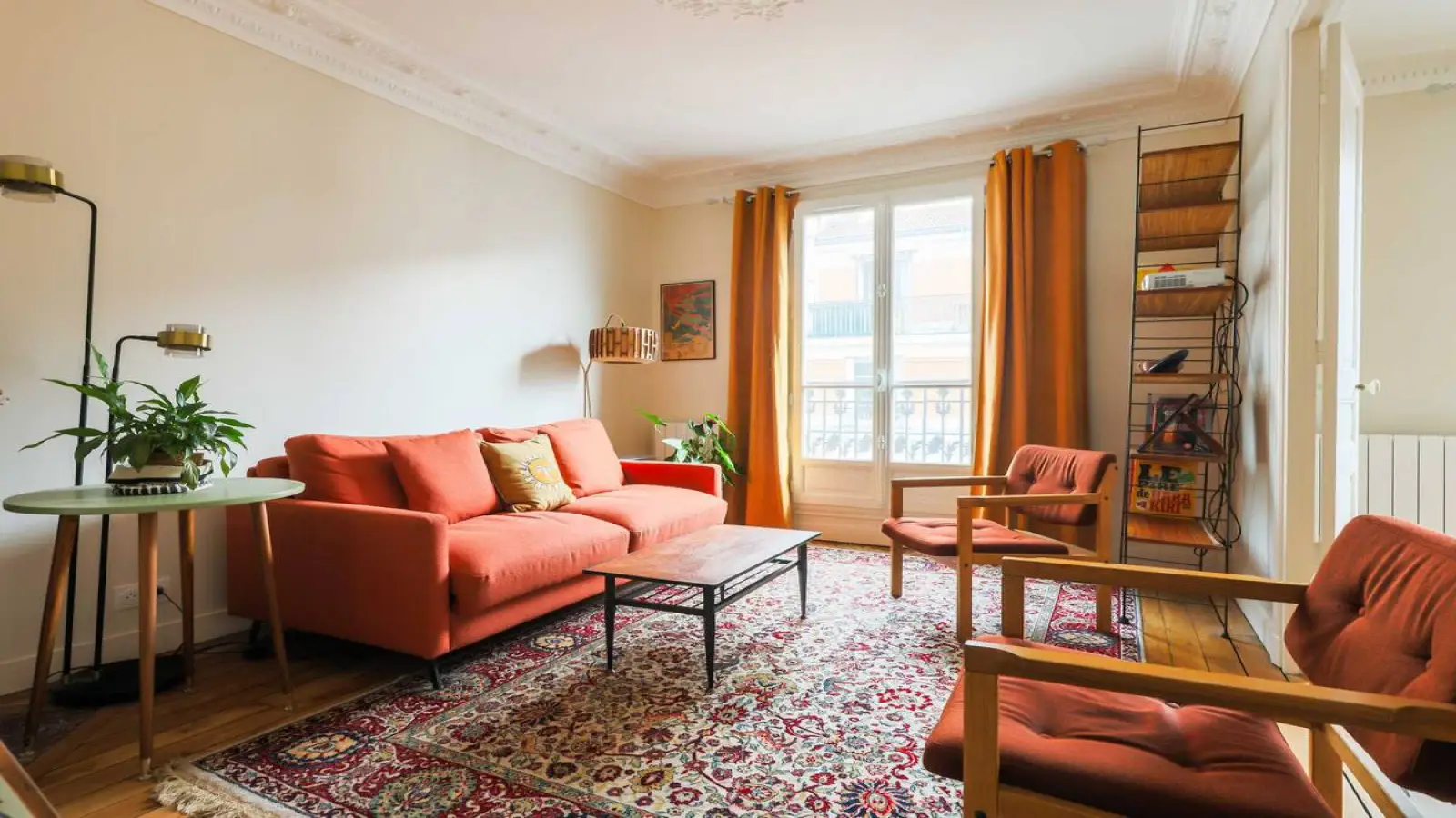 Flat Rue des Ardennes in Paris