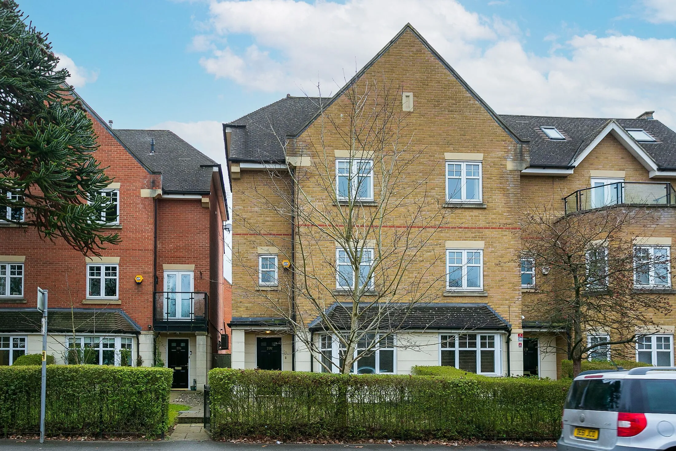 House Eastbury Road in Watford
