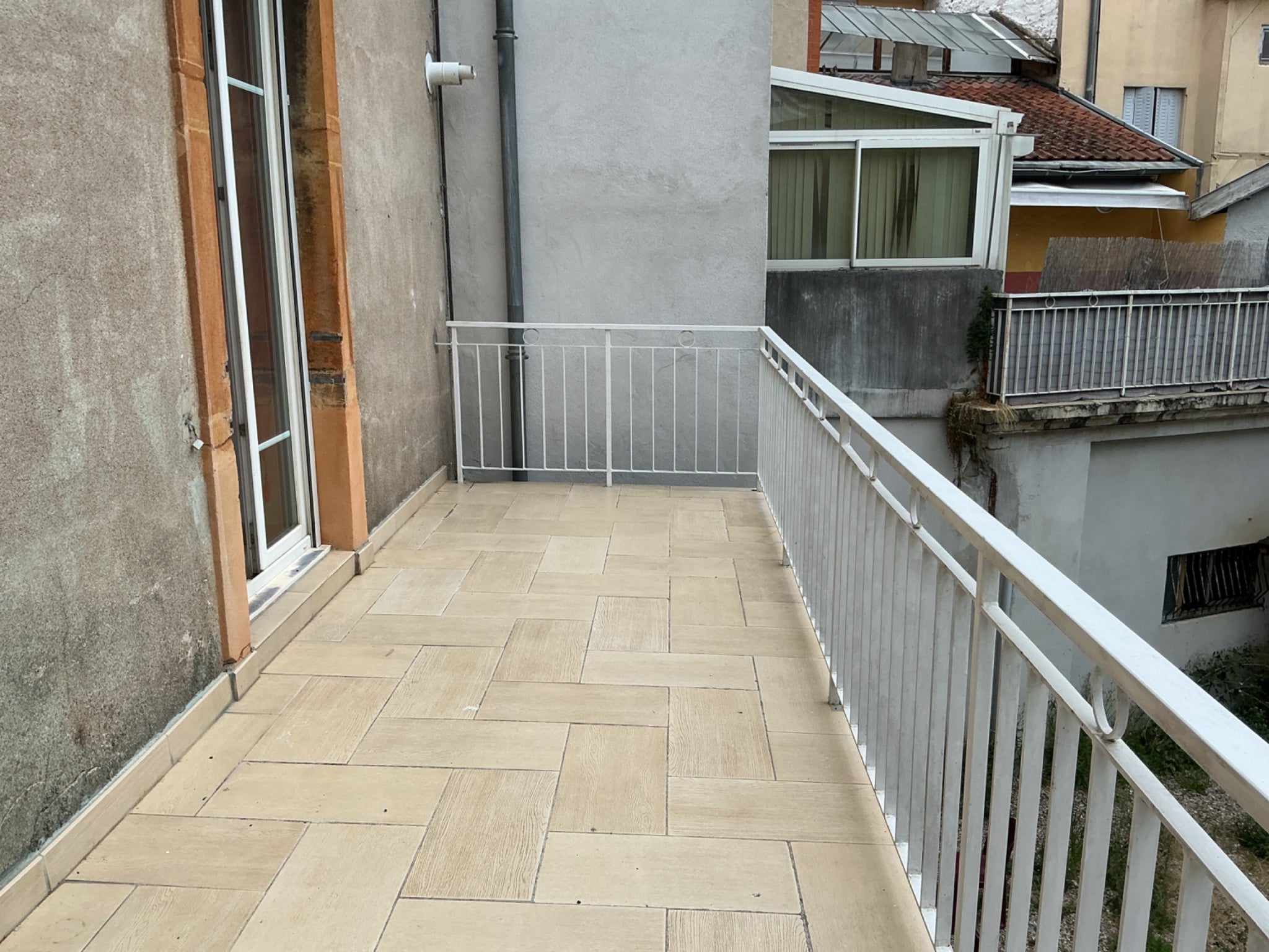Flat Rue Gaston Salet in Tarare