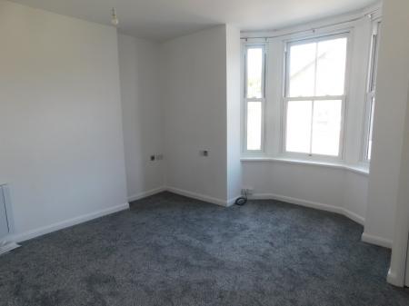 Flat Broadway in Borough of Swale