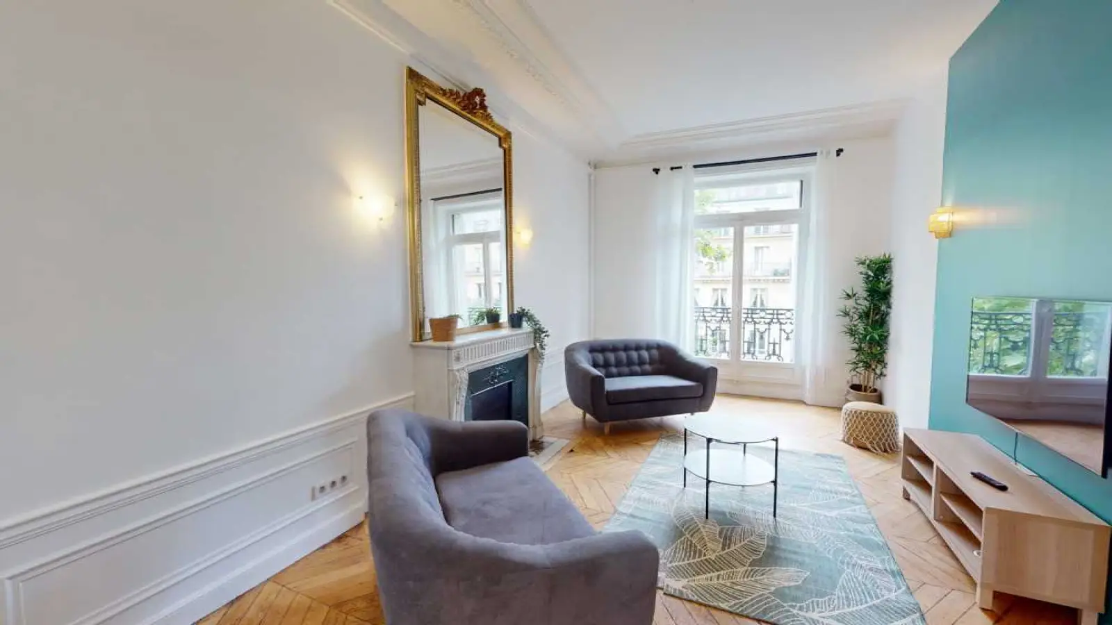 Flat Rue Ampère in Paris