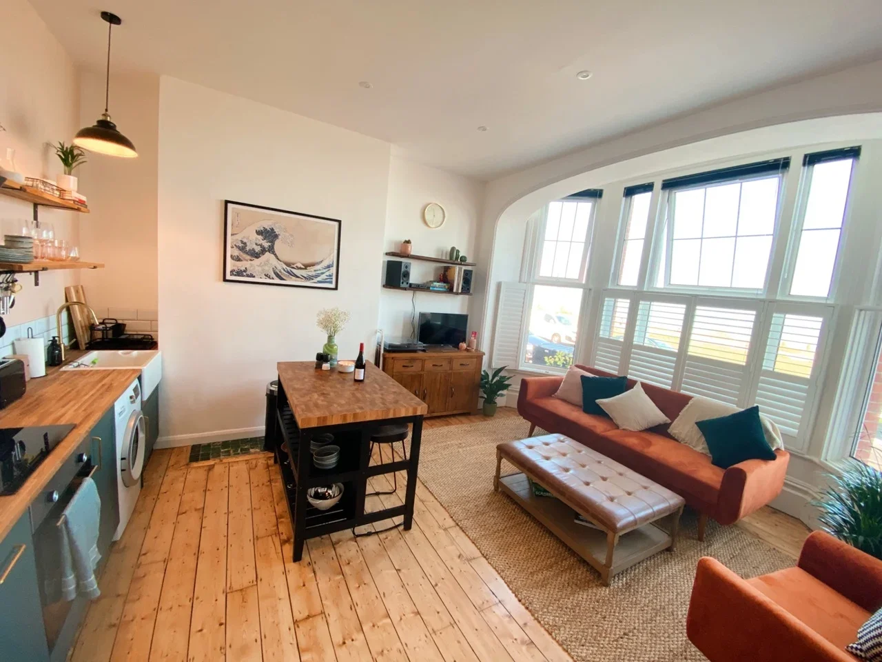Flat Lewis Crescent in Thanet