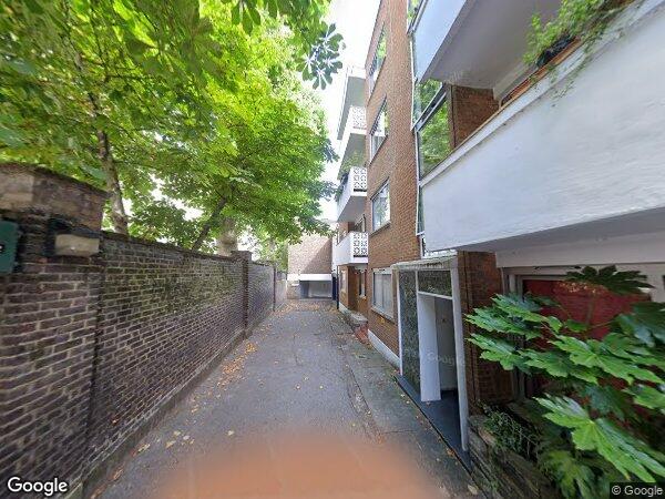 Flat Queensborough Mews in City of Westminster
