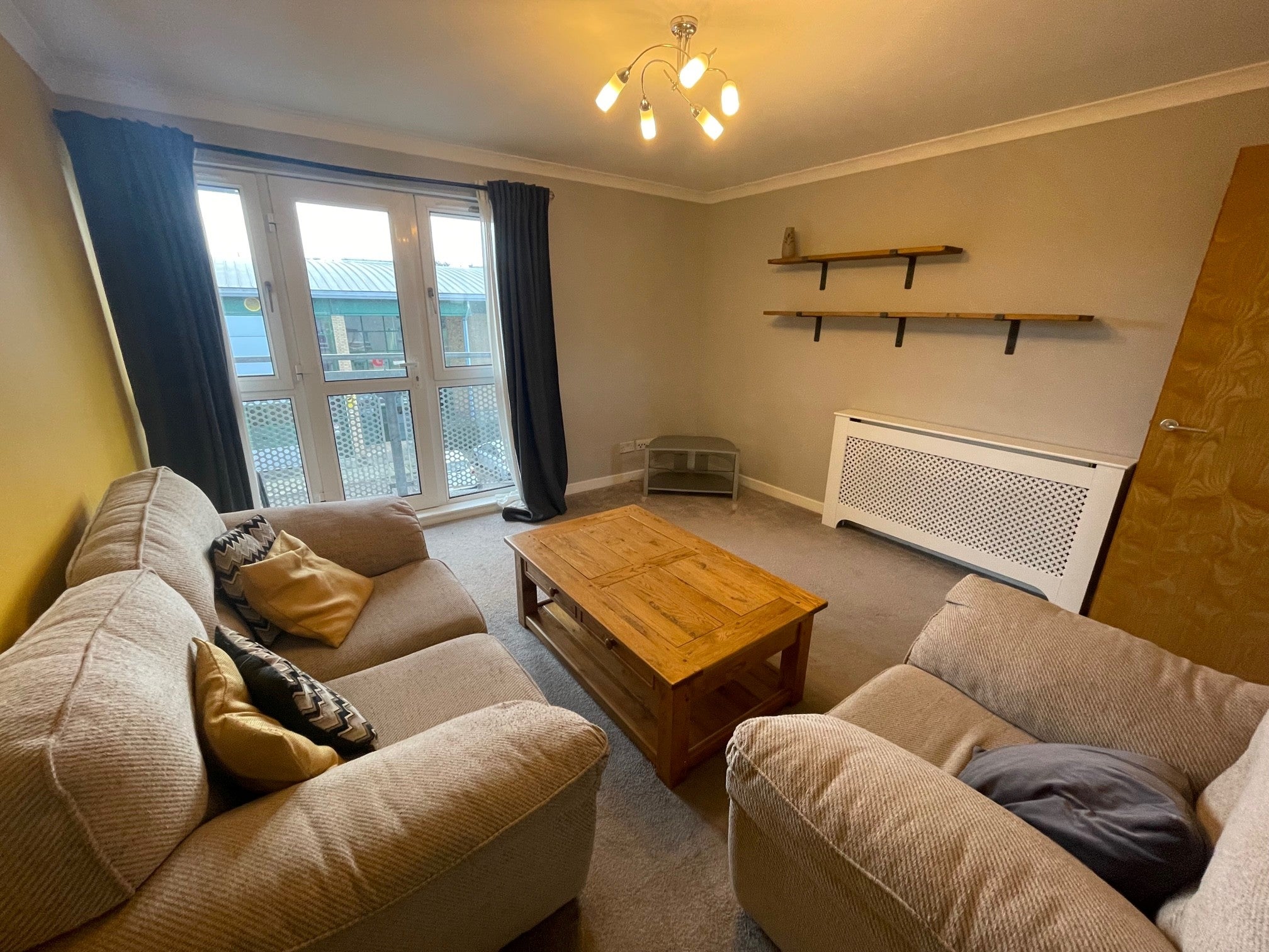 Flat Saughton Mains Street in City of Edinburgh