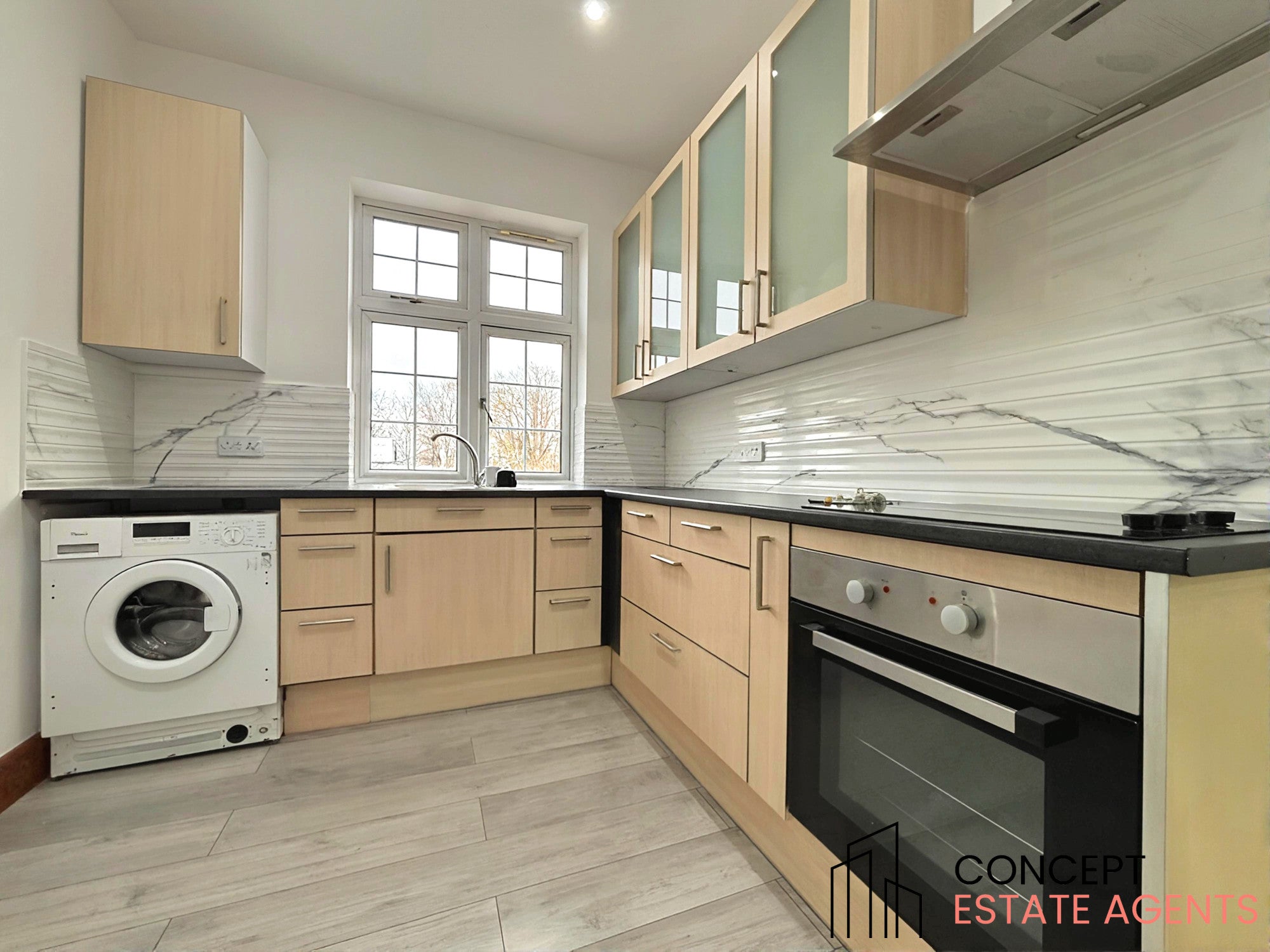 Flat Dorset Road in Greater London