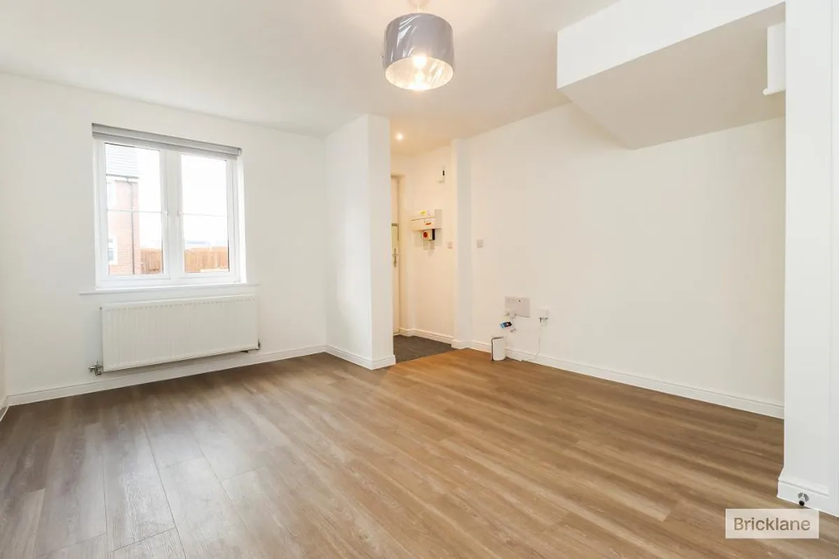 House Eady Drive in Harborough