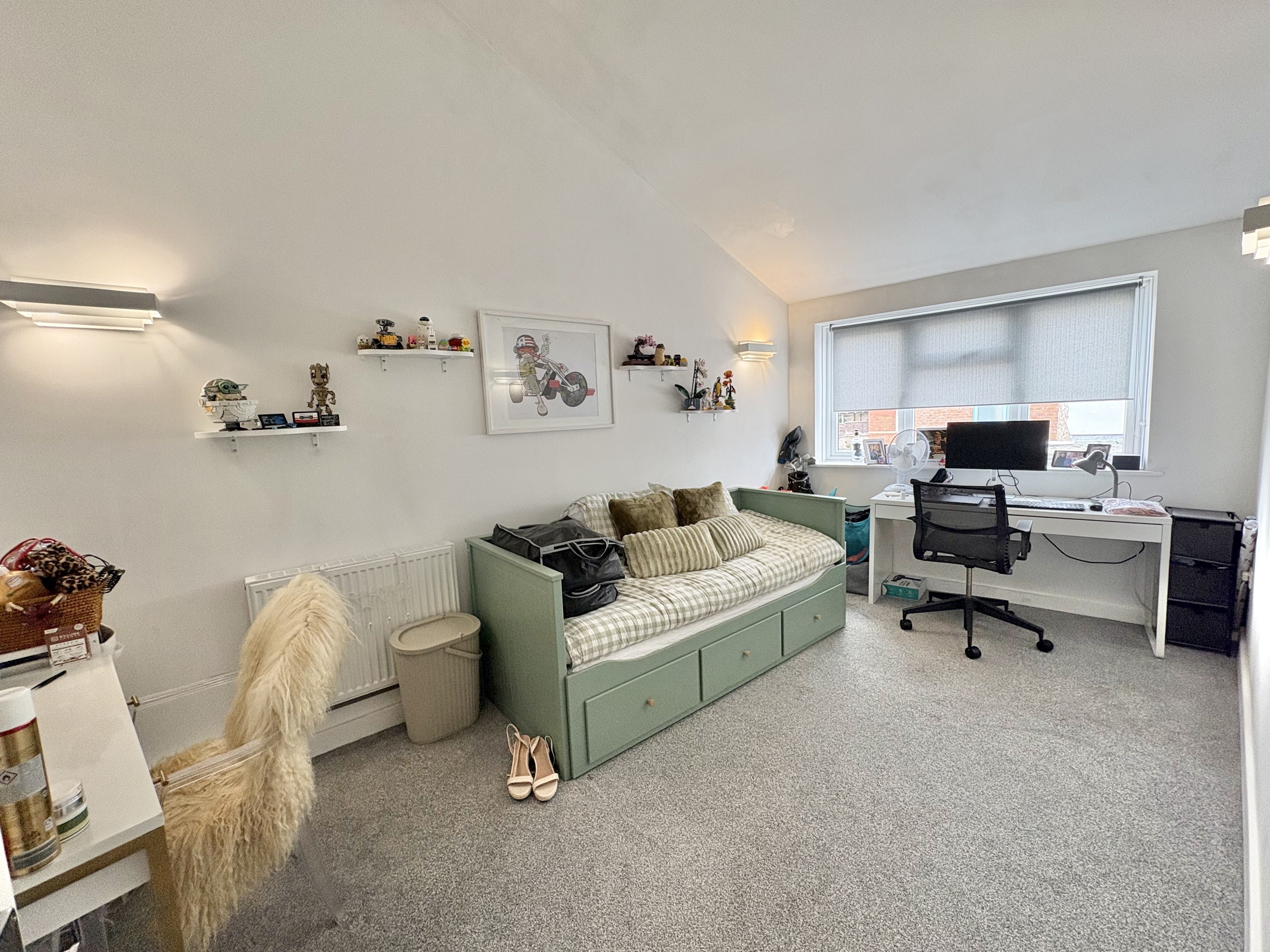 Flat Westbury Mews in Bristol