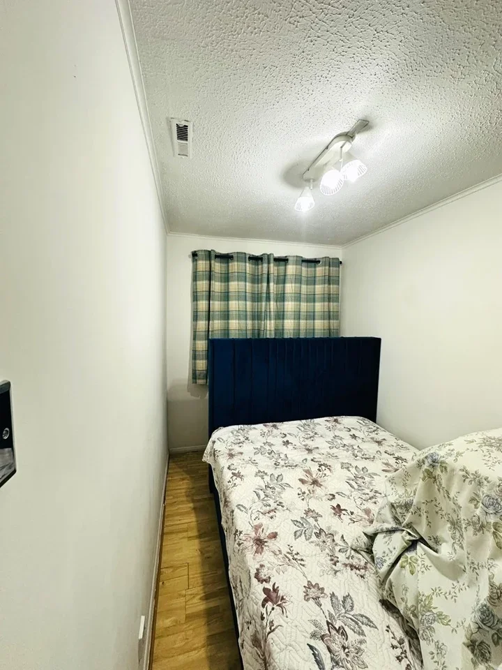 Room Trent Road in Slough