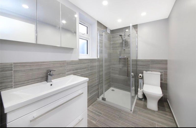 Room Lugard Road in Greater London