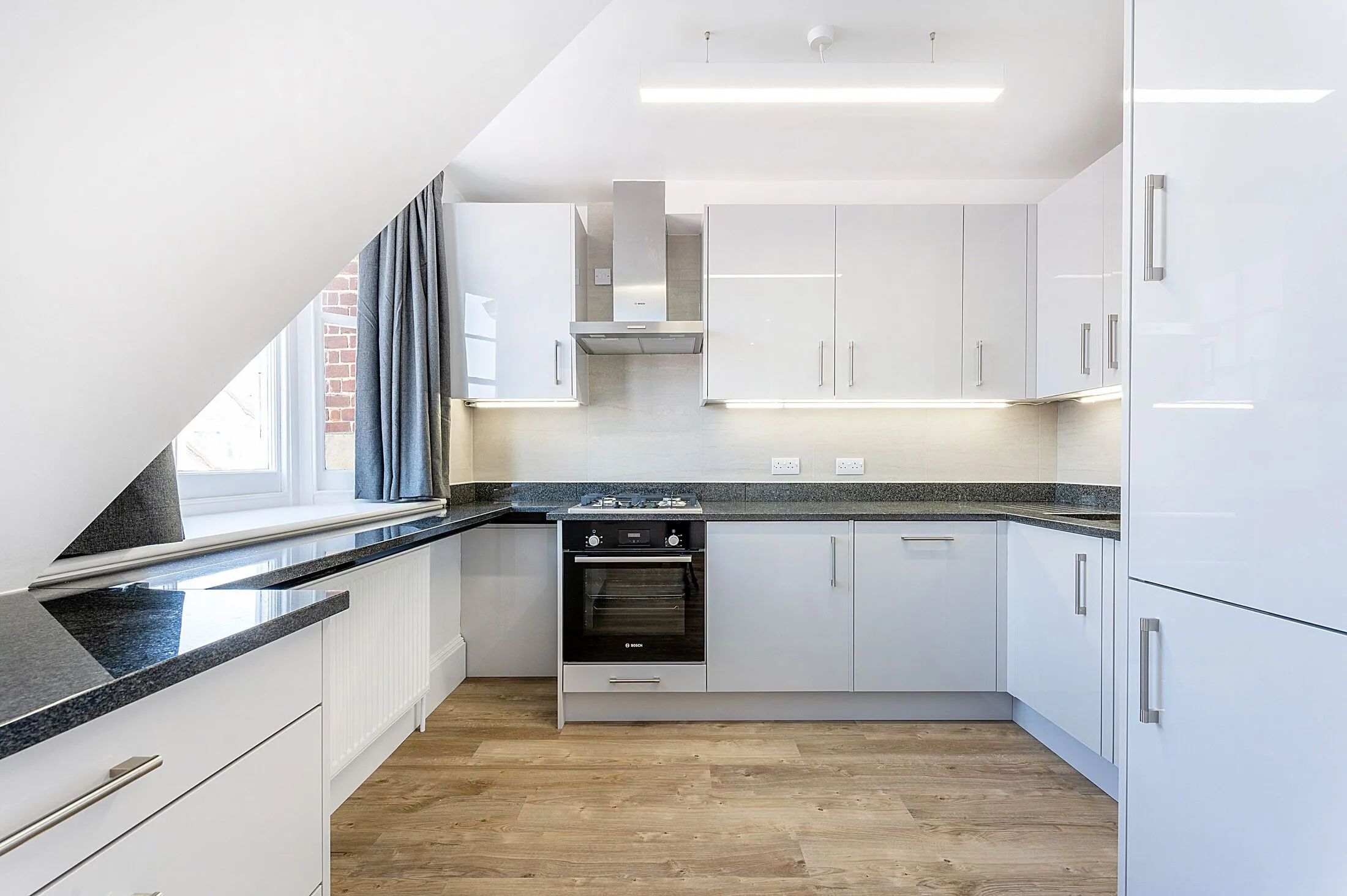 Flat Addison Gardens in Greater London