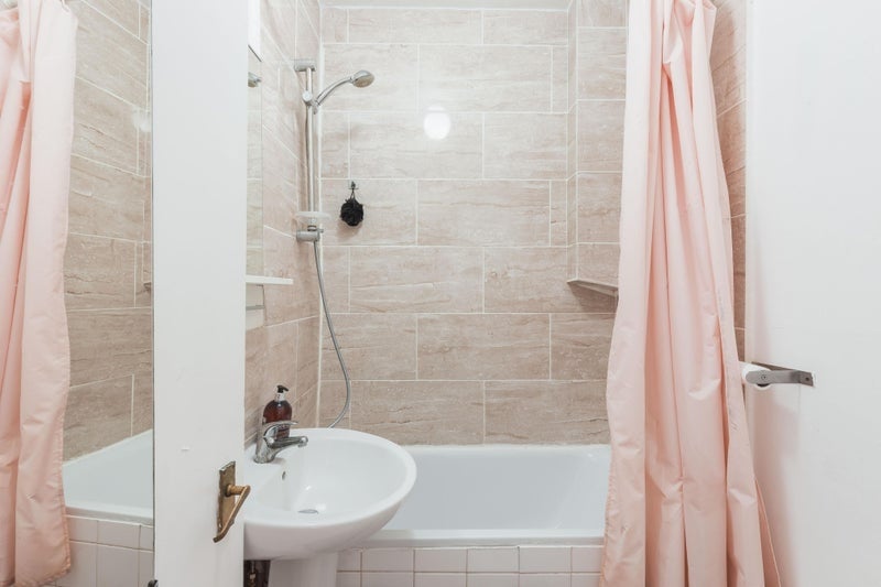 Flat Tavistock Place in Greater London