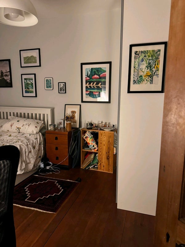Room Kennington Park Road in Greater London