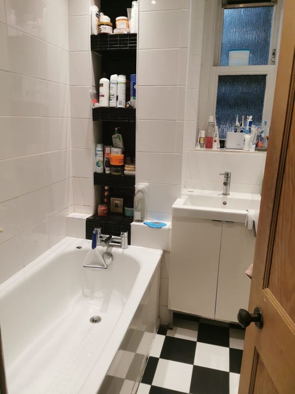 Room Kennington Park Road in Greater London