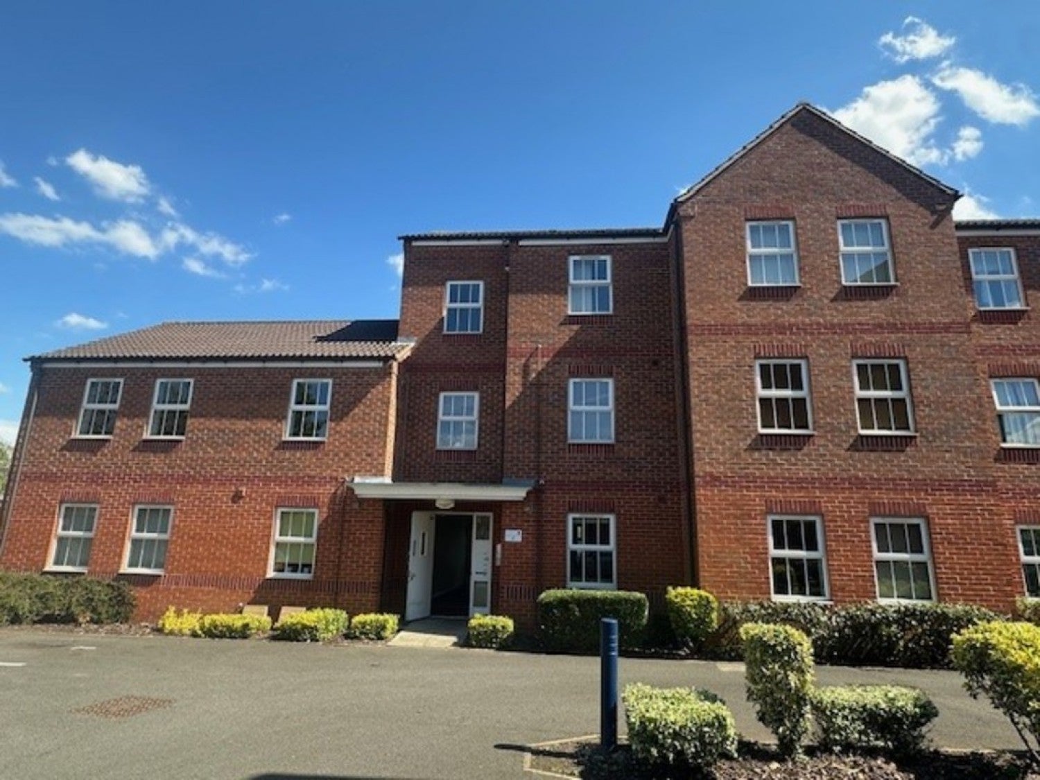 Flat Yorke Drive in Newark and Sherwood