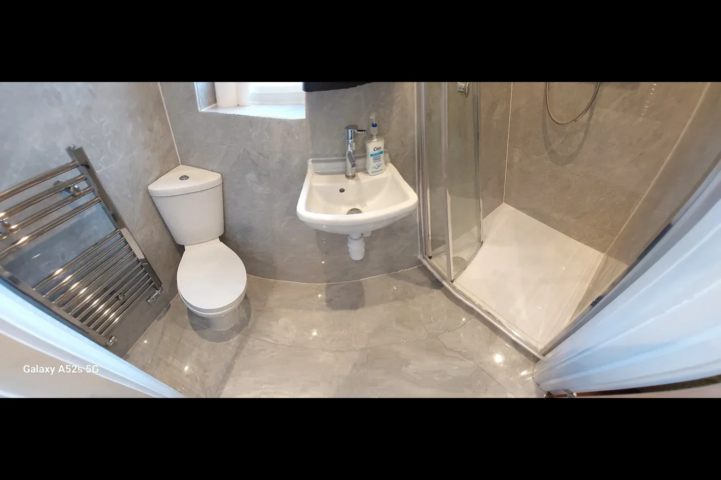 Room Highwood Drive in Greater London