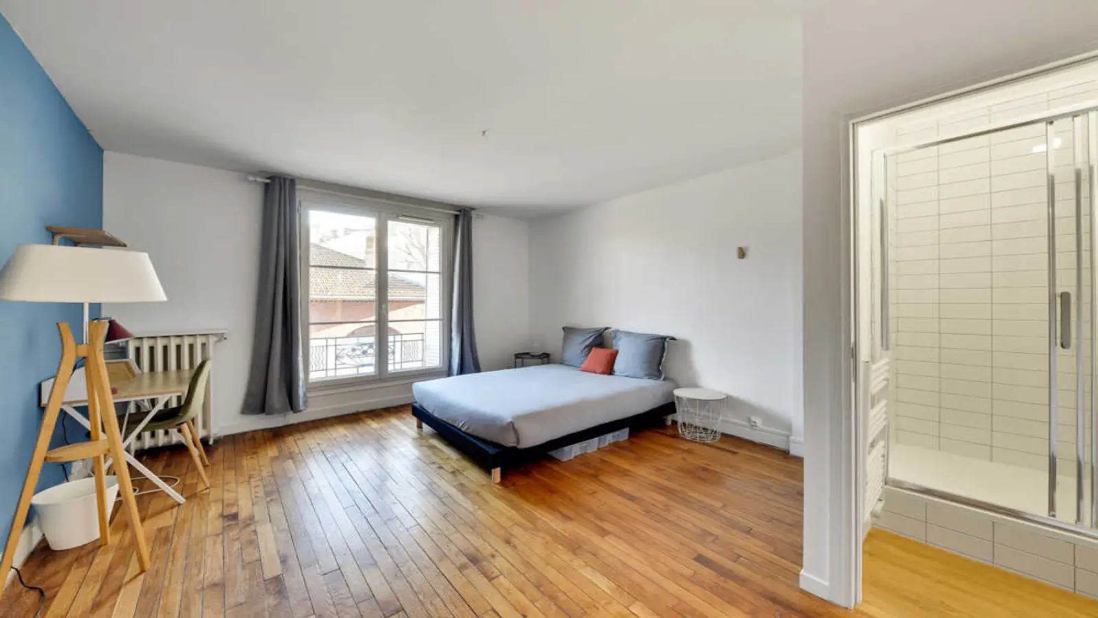 Flat Rue Belliard in Paris