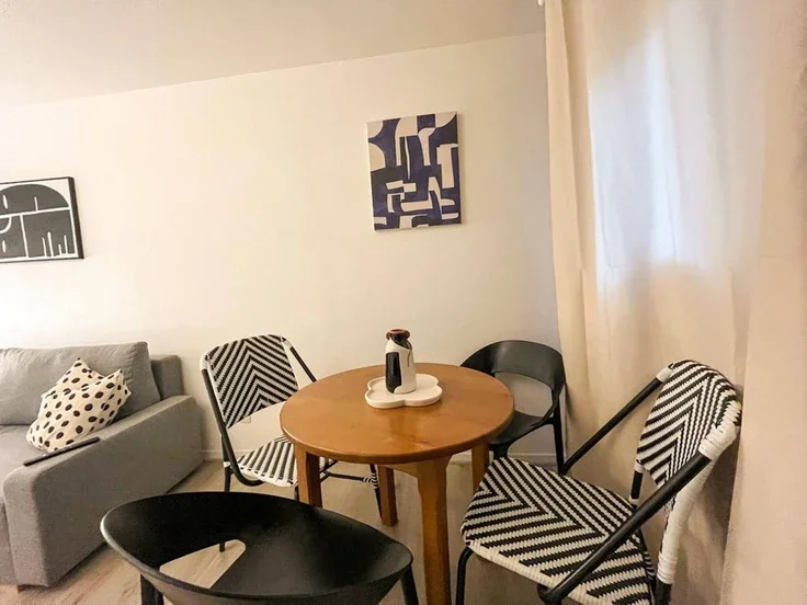 Flat Rue Jules Vallès in Villeurbanne