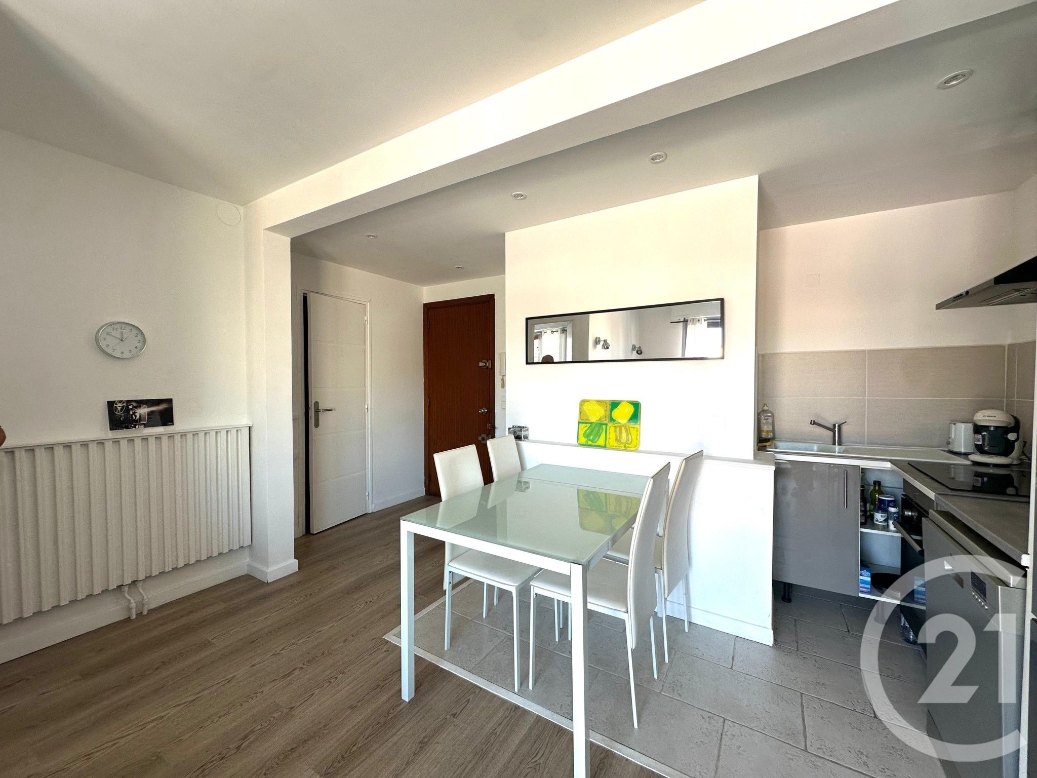 Appartement Avenue des Écoles à Le Cannet