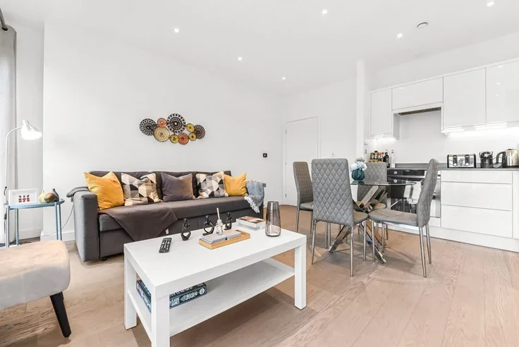 Flat Grosvenor Road in St Albans