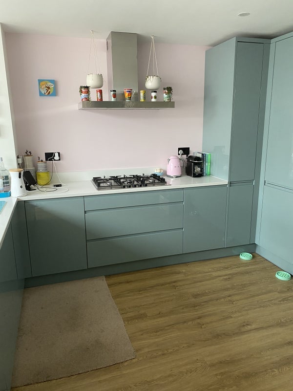 Room Windermere Road in Bristol