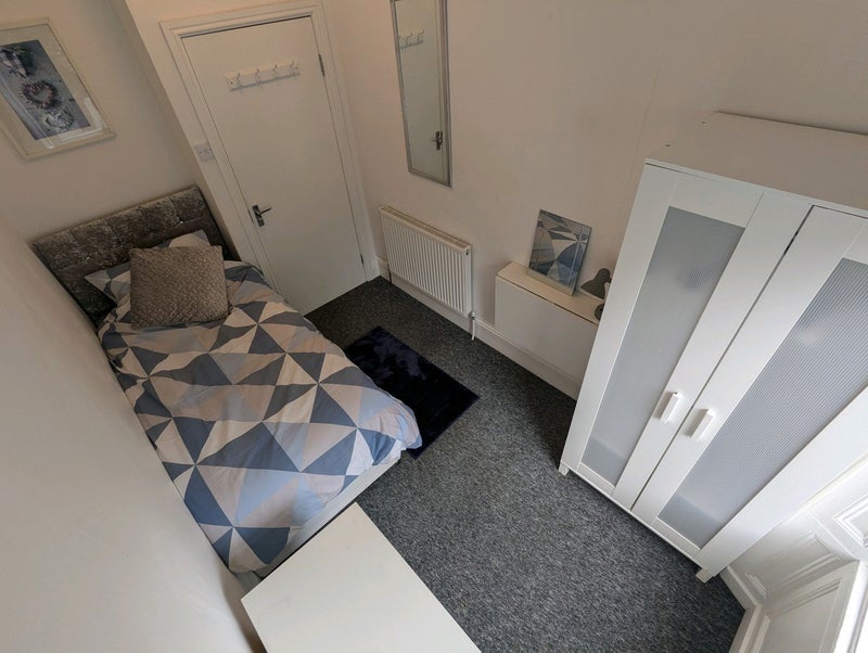 Room Denmark Street in Gateshead