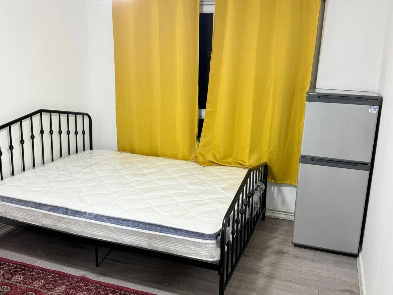 Room Loxford Road in Greater London