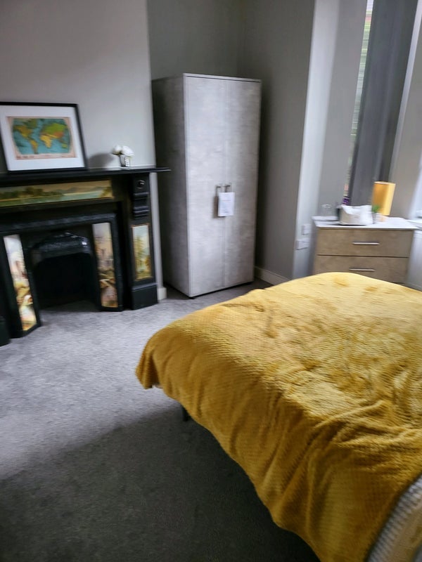 Room Carnarvon Street in Chadderton