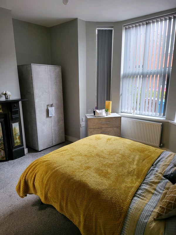 Room Carnarvon Street in Chadderton