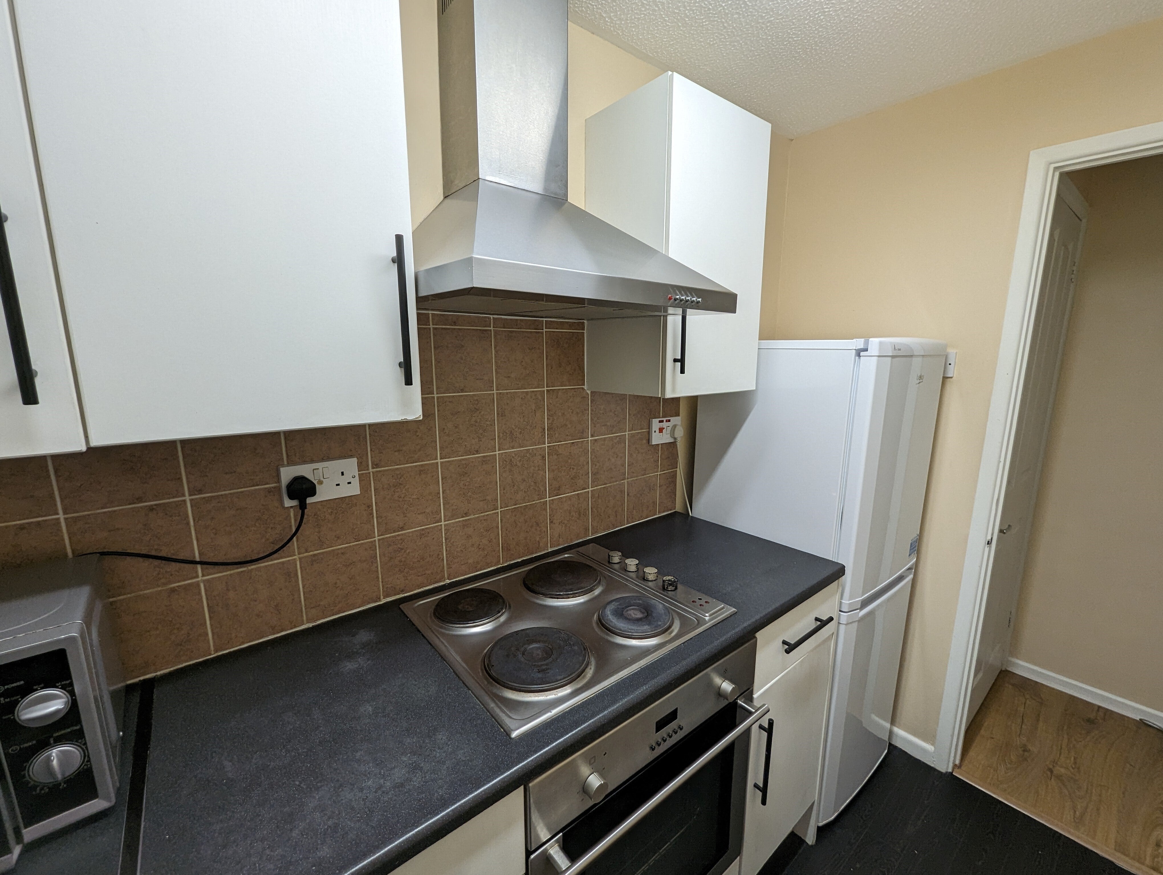 Flat Shaldon Court in Bedford