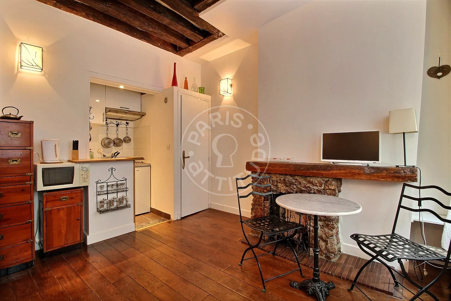 Flat Rue Xavier Privas in Paris