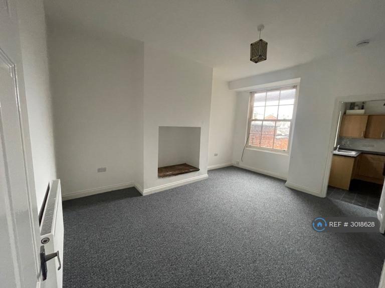 House Warrington Road in Ashton-in-Makerfield