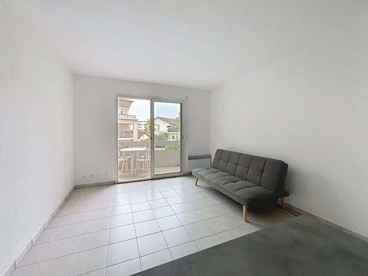 Flat D 6098 in Mandelieu-la-Napoule