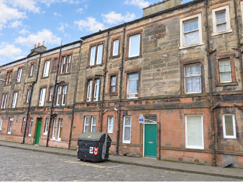 Flat Edina Place in Edinburgh