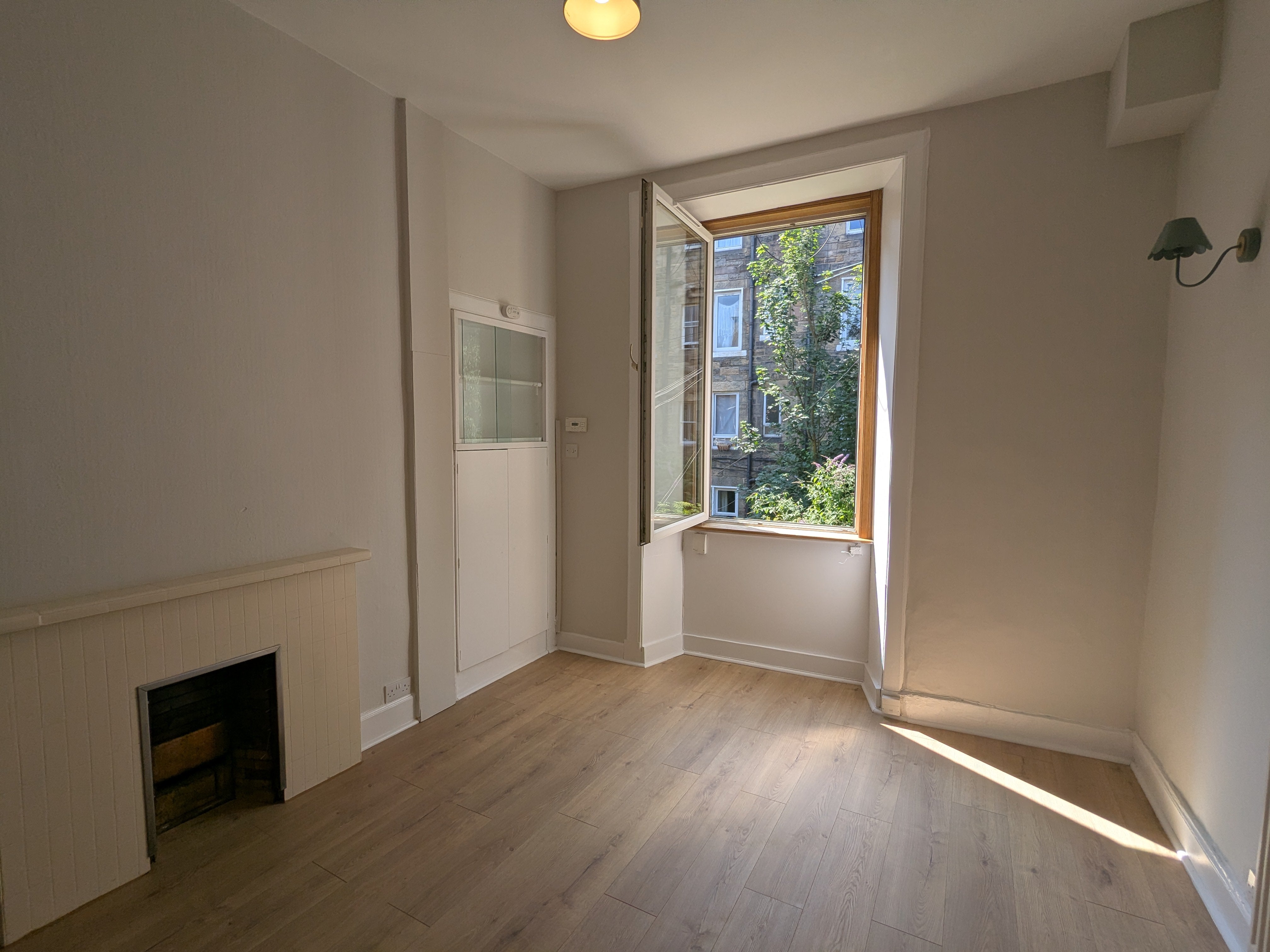 Flat Edina Place in Edinburgh