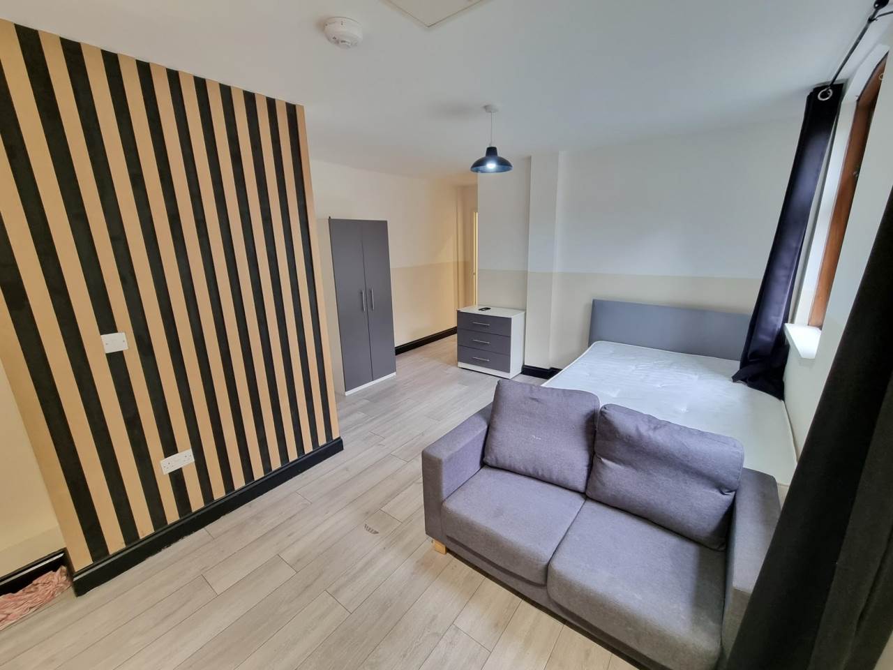 Flat James Street in Bradford