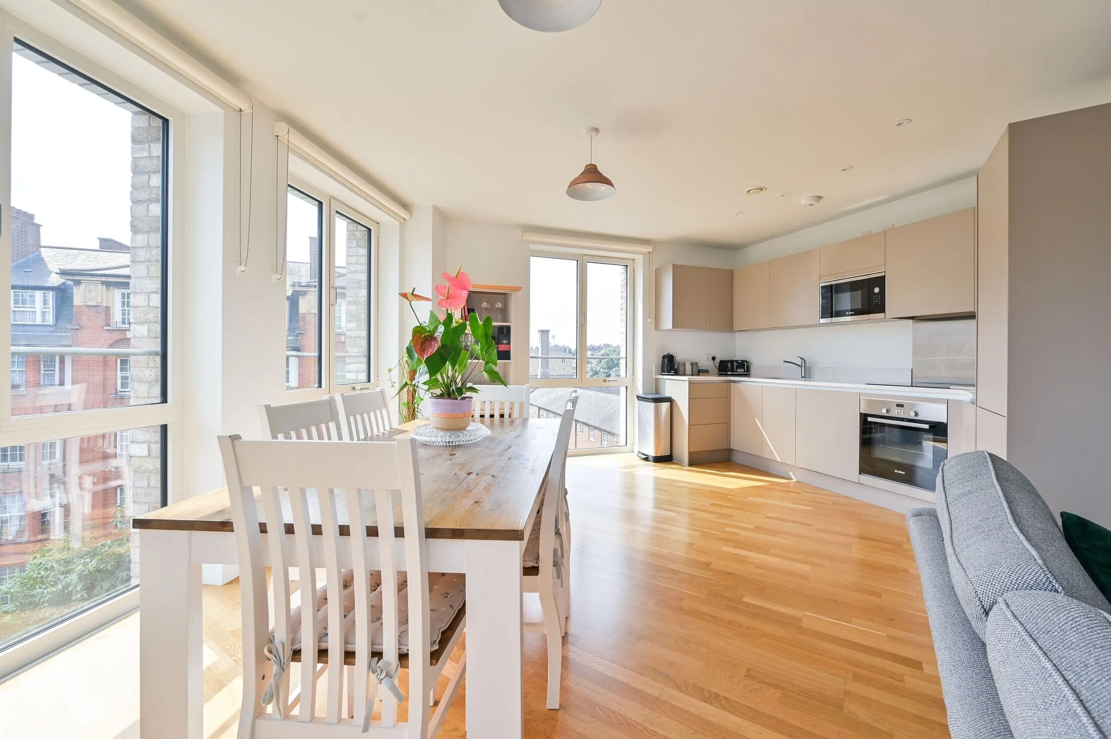 Flat Rodney Road in Greater London