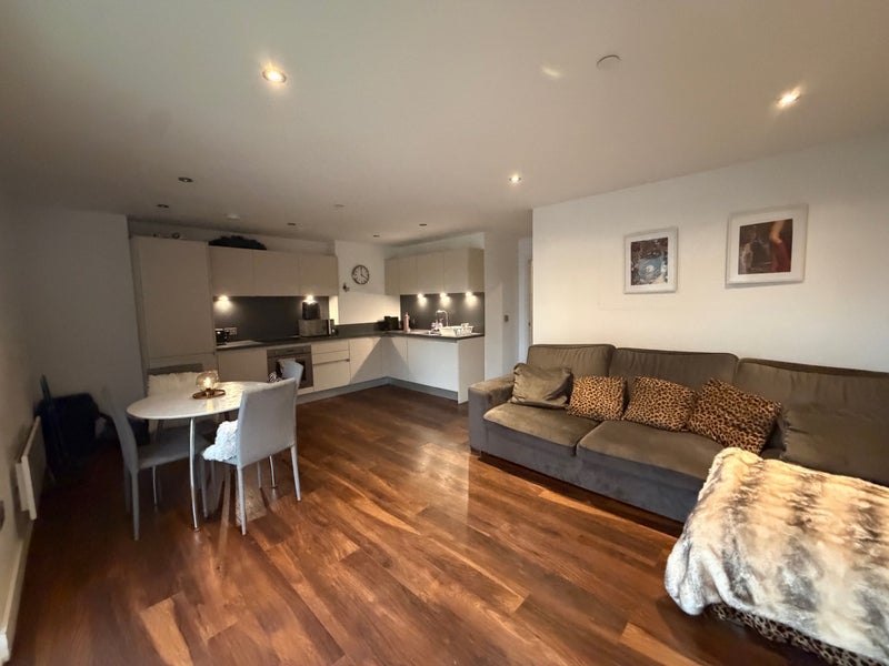 Room Ordsall Lane in Salford