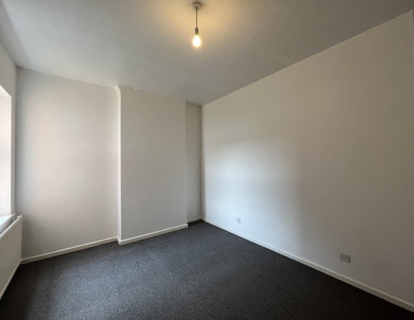 Flat Bullar Street in Southampton