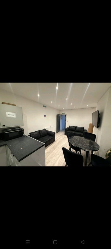 Room Teignmouth Road in Birmingham