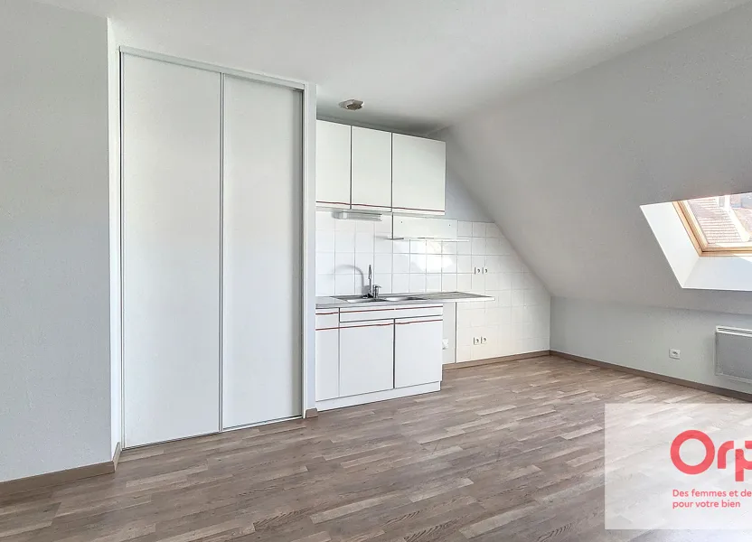 Flat Place Robert Ferrandon in Montmarault