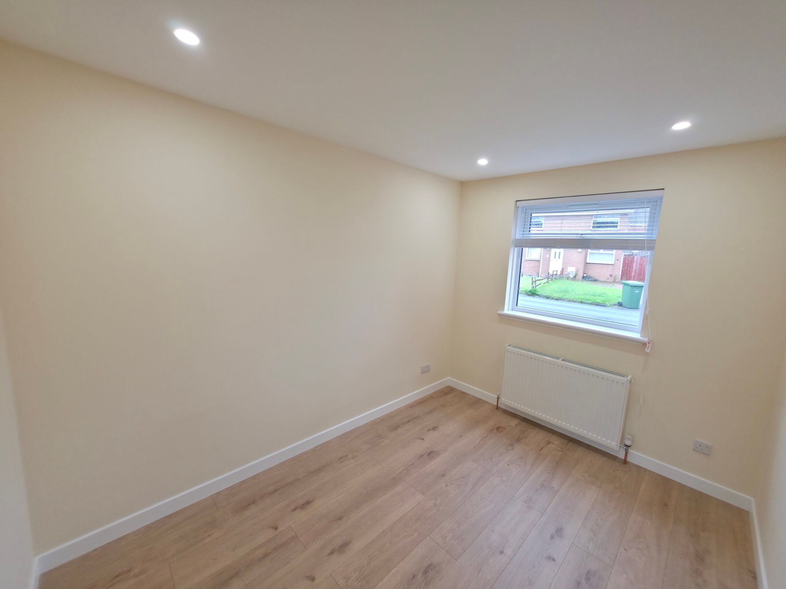 Flat Glenbuck Avenue in Glasgow