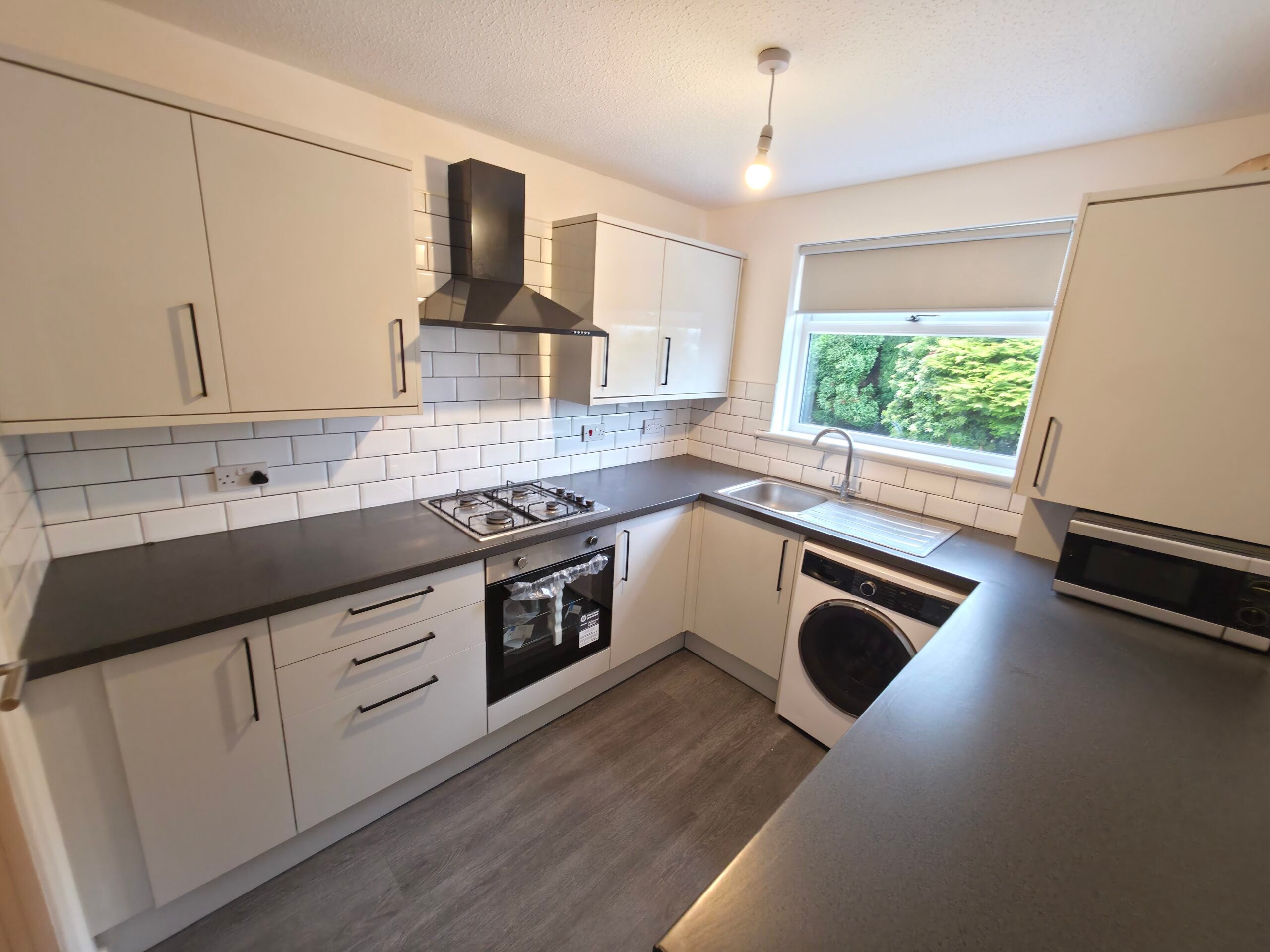 Flat Glenbuck Avenue in Glasgow