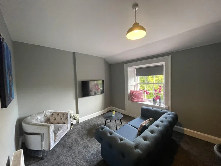 Flat Oakfield Avenue in Glasgow