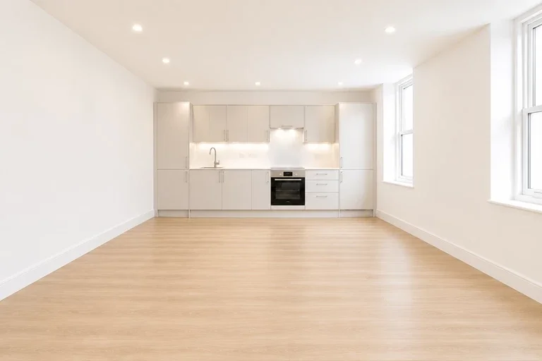 Flat Bushey Grove Road in Hertsmere
