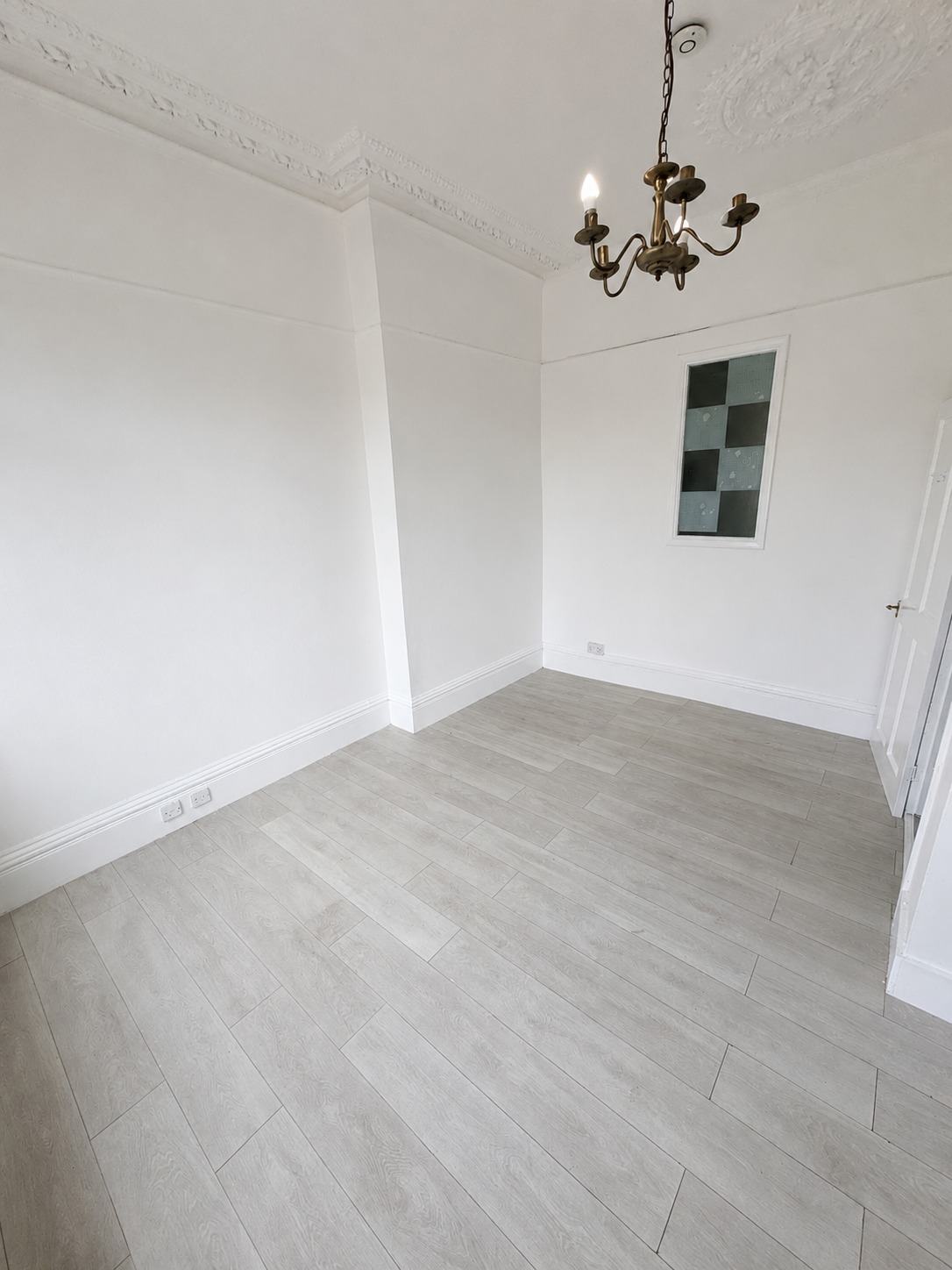 Flat Mansfield Road in Greater London